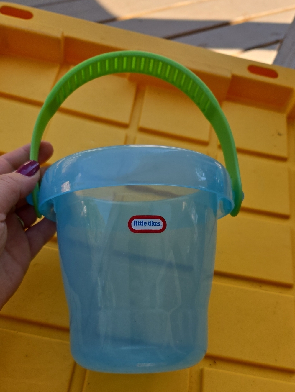 Little Tikes Blue and Green Kids Sand Bucket